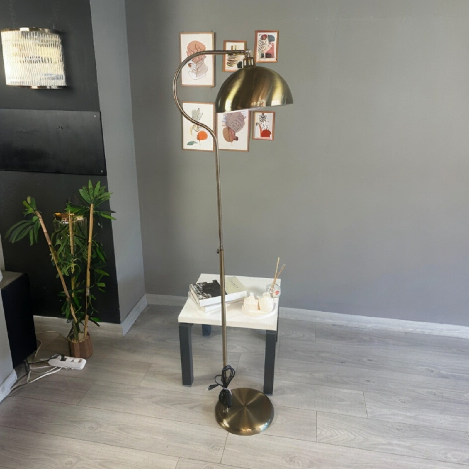Stehlampe Arel Schatten Ufo Kopf Moderne Dekorative Metall Stehlampe